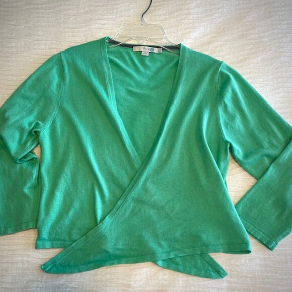 Boden SALE-  soft green tiecrop sweater - goes with everything - Picture 2 of 4